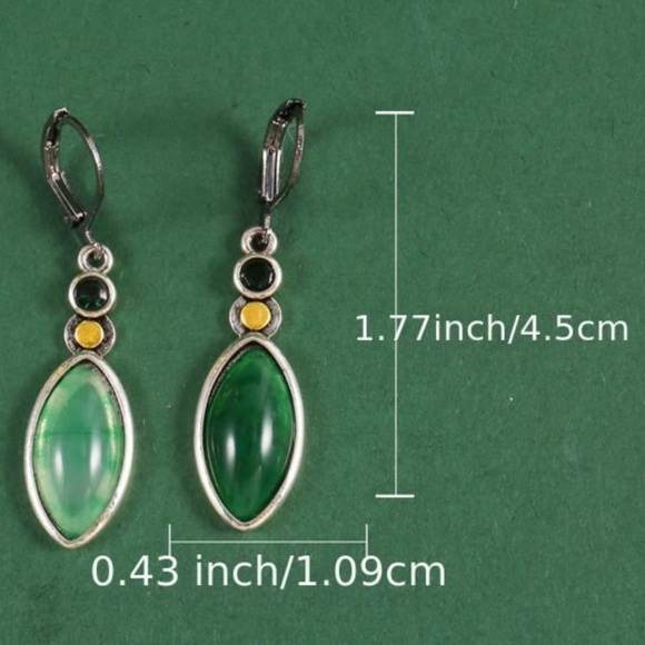 925 Sterling Silver Plated Green Synthetic Stone Drop Earrings - Picture 3 of 3
